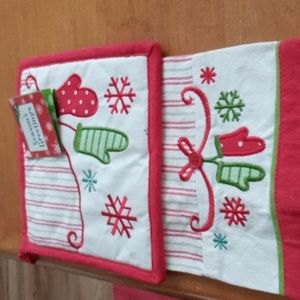 Christmas Kitchen Towel/Pot Holder Set